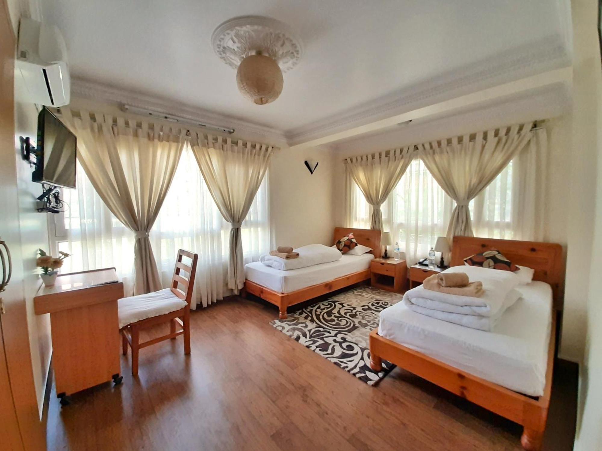 Shakya House Bed & Breakfast Lalitpur Dış mekan fotoğraf